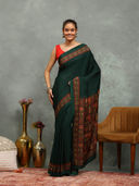 Green color option, Sold out, Currently selected