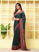Green color option, Sold out, Currently selected