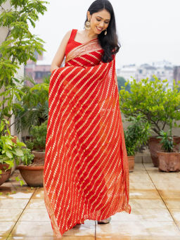 Pretty Pallu - Festive Flame Red Saree With Unstitched Blouse