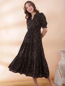 Black color option, Sold out, Currently selected