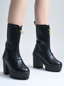 Black color option, Currently selected