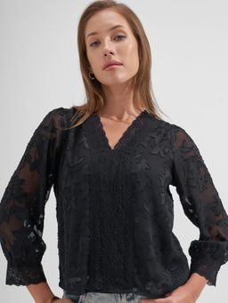 TOKYO TALKIES - Women Black Solid V-Neck Regular Fit Front Top