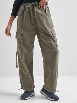 TOKYO TALKIES - Women Olive Solid Straight Fit Cargo