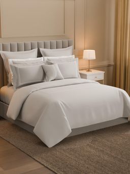 SPACES - Aurora 100% Cotton Sateen Weave King Bedsheet With 4 Pillow Covers Light Grey