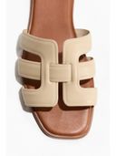 Beige color option, Currently selected