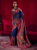 Navy Blue color option, Currently selected