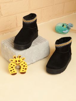 Truffle Collection - Black Slip-On Casual Boots for Kids