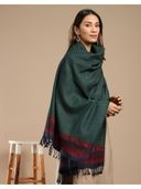 Green color option, Sold out, Currently selected