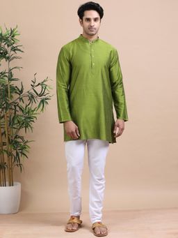 TATTVA - Men Green Cotton Self Design Kurta