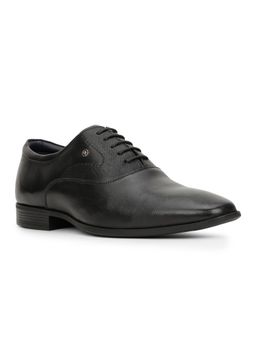 Bata - Men Black Oxfords