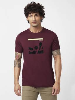 Spykar - Men Wine Blended Slim Fit Half Sleeve Round Neck Printed T-shirt