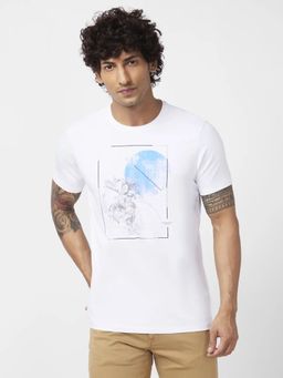 Spykar - Men White Blended Slim Fit Half Sleeve Round Neck Printed T-shirt