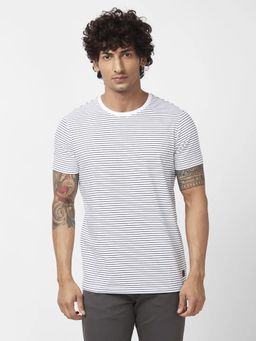 Spykar - Men White Blended Slim Fit Half Sleeve Round Neck Striped T-shirt