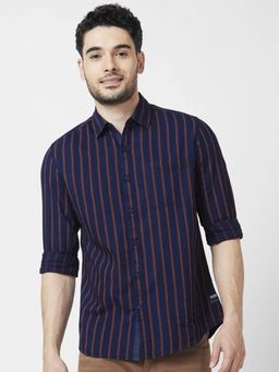 Spykar - Men Red Cotton Slim Fit Full Sleeve Striped Shirt