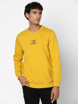 Spykar - Men Sulphur Yellow Slim Fit Full Sleeve Round Neck Plain Sweatshirt