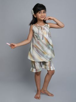 Little Clothings - Girls Multi-Color Cotton Printed Top with Shorts (Set of 2)