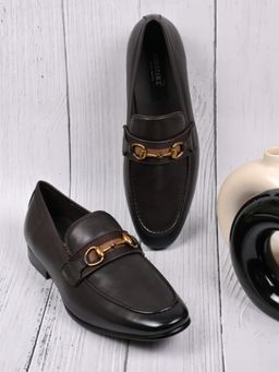 Cobblerz - Men Brown Solid Loafers