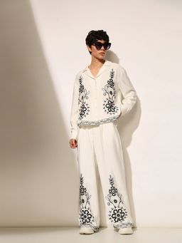 ONLY - Women Embroidery Relaxed Fit High Rise White Co-Ord Set