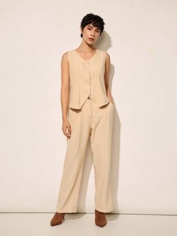 ONLY - Women Solid Regular Fit Mid Rise Beige Co-Ord Set