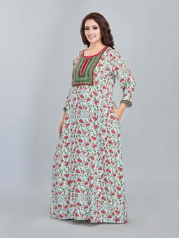 SANAA - Women Green Floral Nighty
