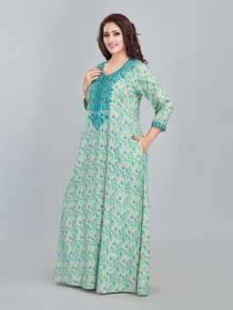 SANAA - Women Printed Green Nighty