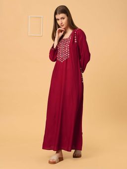 SANAA - Women Embroidered Red Nighty