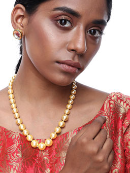 Ruby Raang Studio - Gold Pearl Necklace and Earring Set