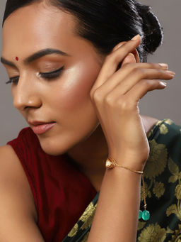Ruby Raang Studio - Ruby Raang Green Kundan Bracelet