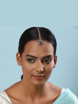 Ruby Raang Studio - Ruby Raang Green Silver Kundan Maang Tikka