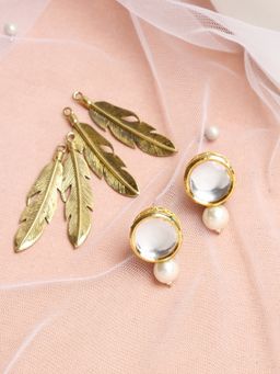 Ruby Raang Studio - Kundan Studs Earrings