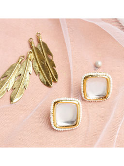 Ruby Raang Studio - Ruby Raang Womens Kundan Pearl Studs Earrings