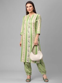 Shree - Women Rayon Green Floral Printed Kurta With Harem Pant (Set Of 2)
