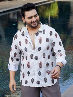 Instafab Plus - Men's Daisy White Masked-Maya Shirt