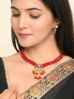 Silvermerc Designs - Gold Plated Stone Studded And Beaded Jewellery Set