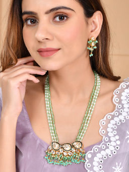 Silvermerc Designs - Green Beaded Kundan Flowers Jewellery Set