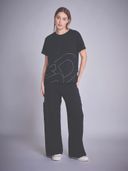 Black color option, Currently selected
