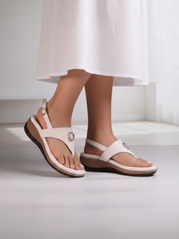 Monrow - Niva white Wedge Heels