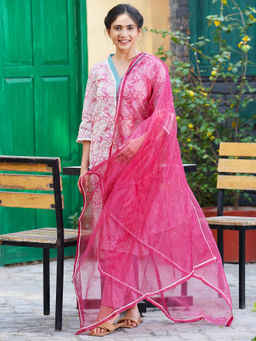 Zuri - Rani Pink Printed Cotton Kurta with Cotton Pant and Organza Dupatta- Set of 3