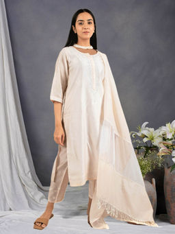 Zuri - Pink Embroidered Chanderi Kurta With Matching Pant And Dupatta