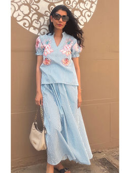 Galocher Clothing - Cambric Butter Blue Bloom Top With Skirt