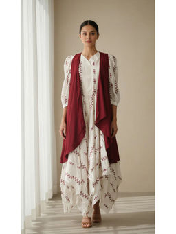 Diiwataa - Embroidered Asymmetric Maxi Dress With Maroon Jacket