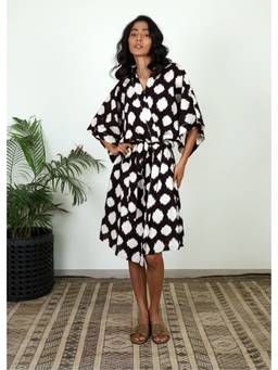 Azurina - Black Robe Dress- Stone