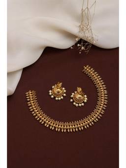 KATTAM - Women White Pearl Jewellery Set