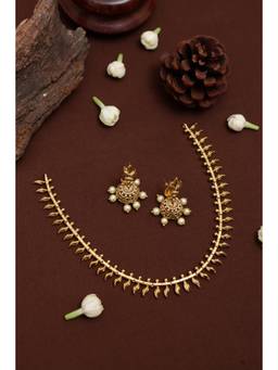 KATTAM - Women White Pearl Jewellery Set