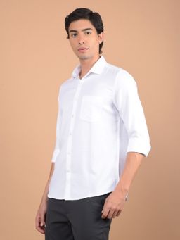 CRIMSOUNE CLUB - Men White Solid Shirt