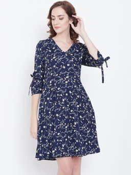 Dodo & Moa - Women V Neck Floral Dress
