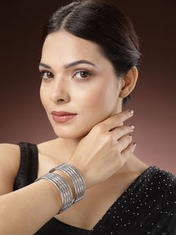 NVR - Women Set of 2 Silver-Toned German Oxidised Kada Bangle
