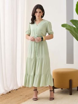 Latin Quarters - Green Solid Plain Flared Dress