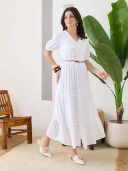Latin Quarters - White Textured Flared Dress