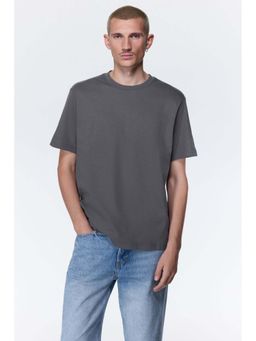 H&M - Men Grey Regular Fit T-Shirt